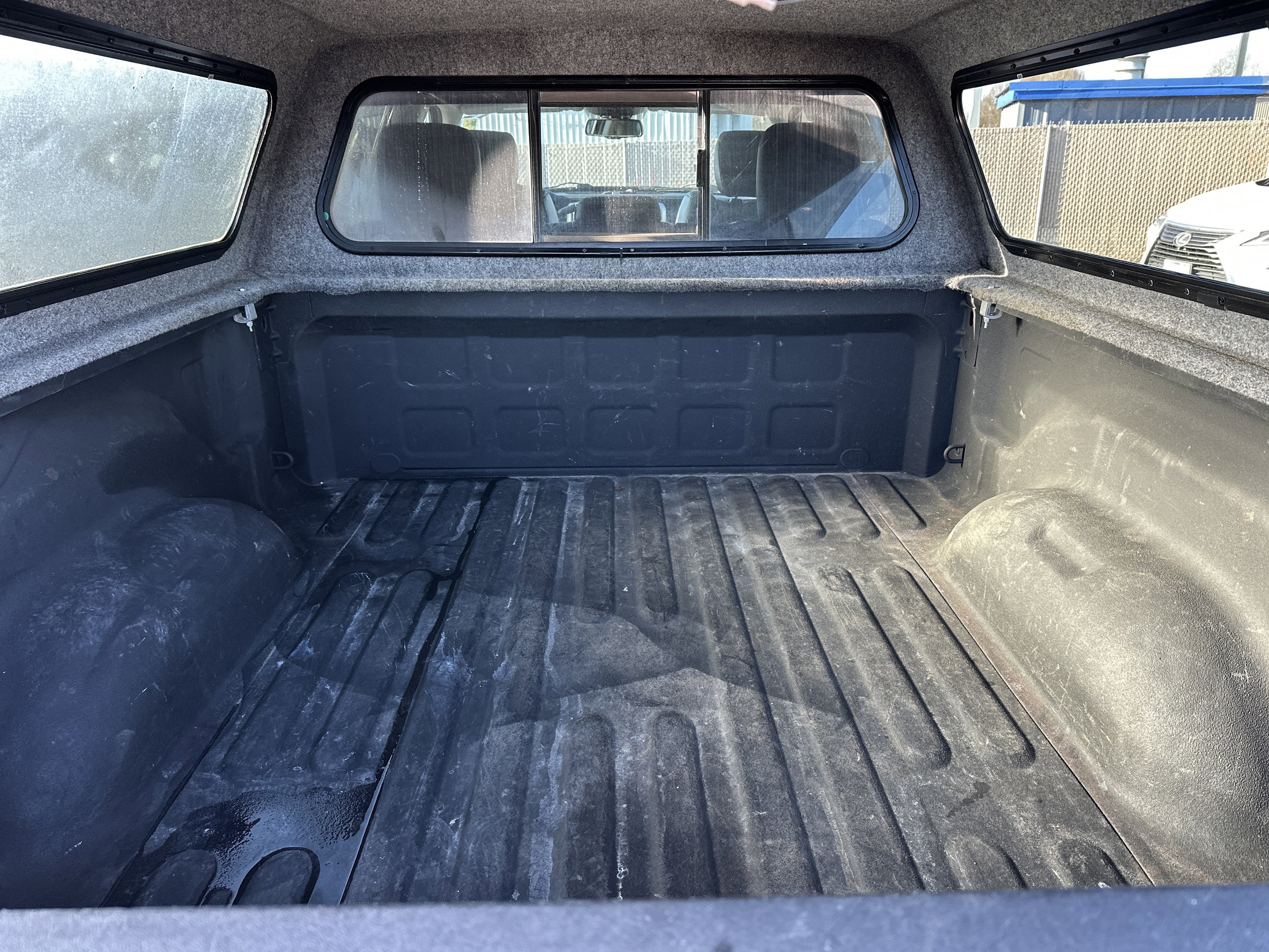 Used 2016 RAM 2500 Laramie w/ Convenience Group image 5