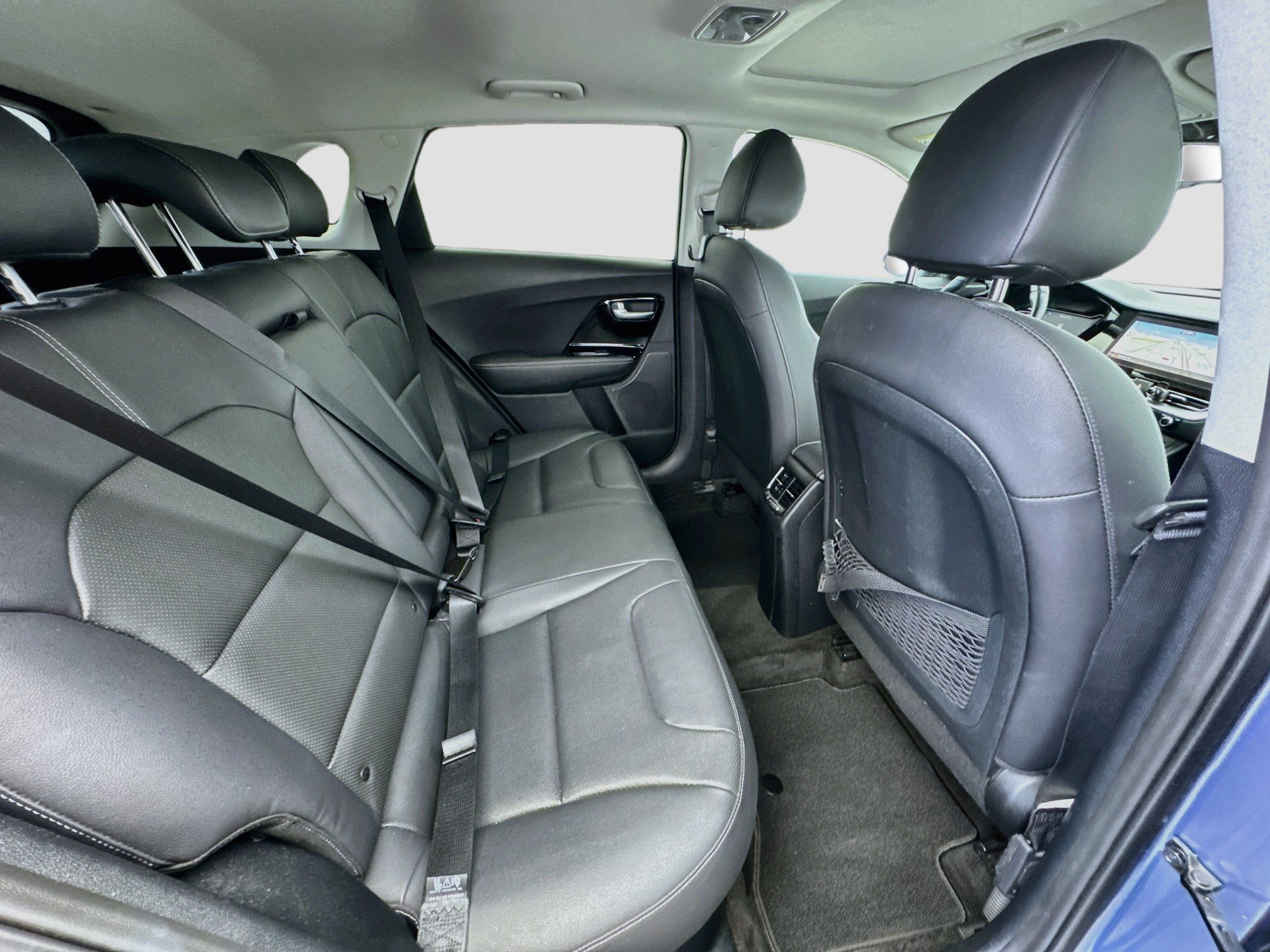 Used 2022 Kia Niro EX Premium FWD image 19