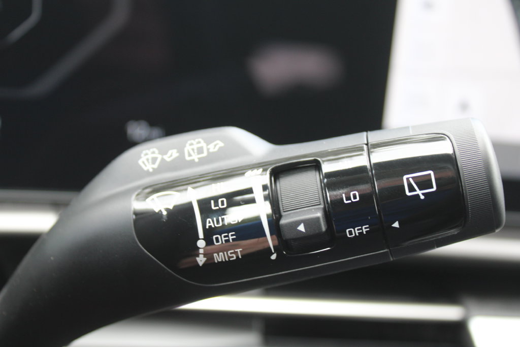 New 2027 Kia Sportage SX FWD image 35