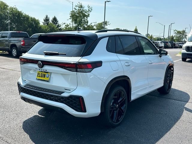 New 2026 Volkswagen Tiguan SE R-Line AWD/4WD image 4