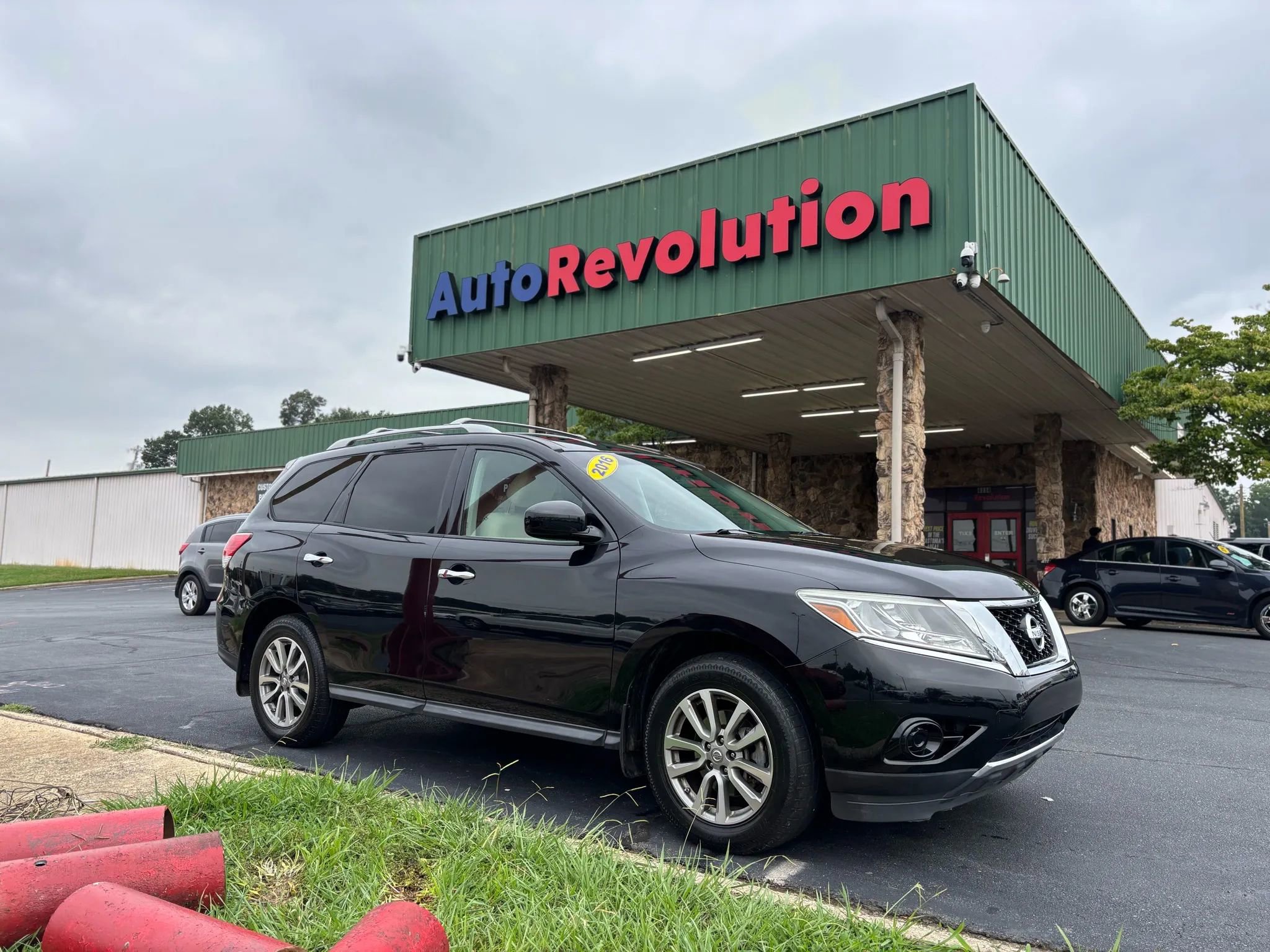 Used 2016 Nissan Pathfinder S