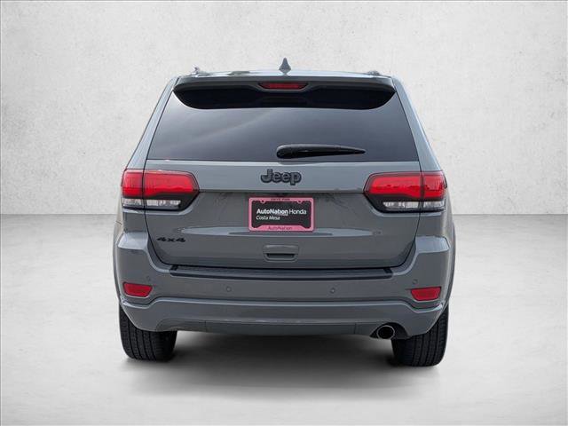 Used 2020 Jeep Grand Cherokee Altitude AWD/4WD image 7