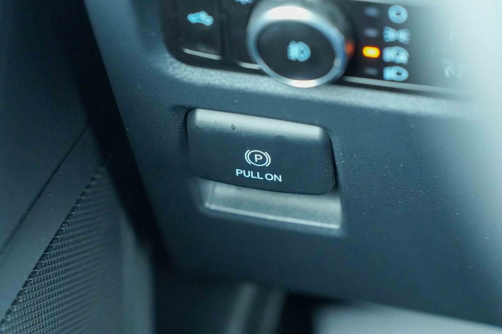 Used 2023 Ford F150 XLT w/ Equipment Group 302A High image 40