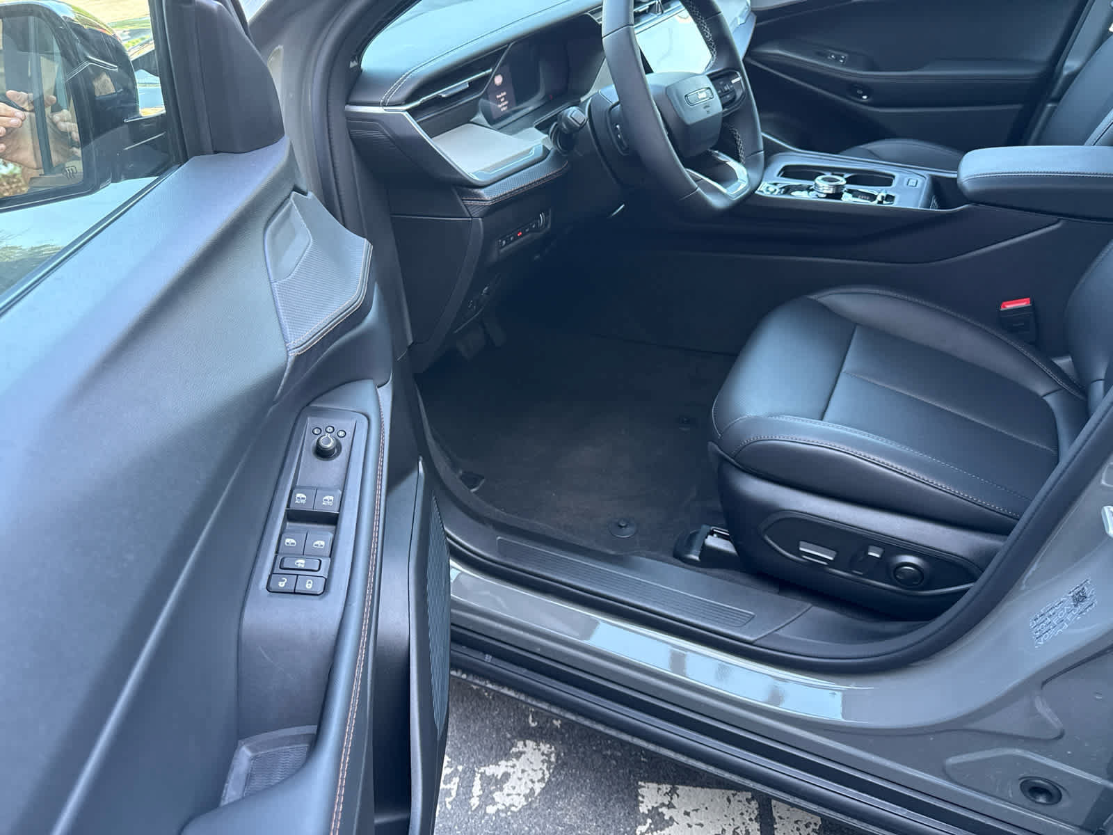 New 2026 Jeep Cherokee Limited AWD/4WD image 10