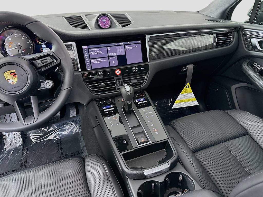New 2026 Porsche Macan AWD/4WD image 26