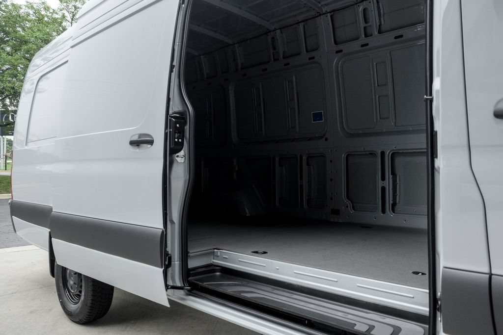 New 2026 Mercedes-Benz Sprinter 2500 image 10