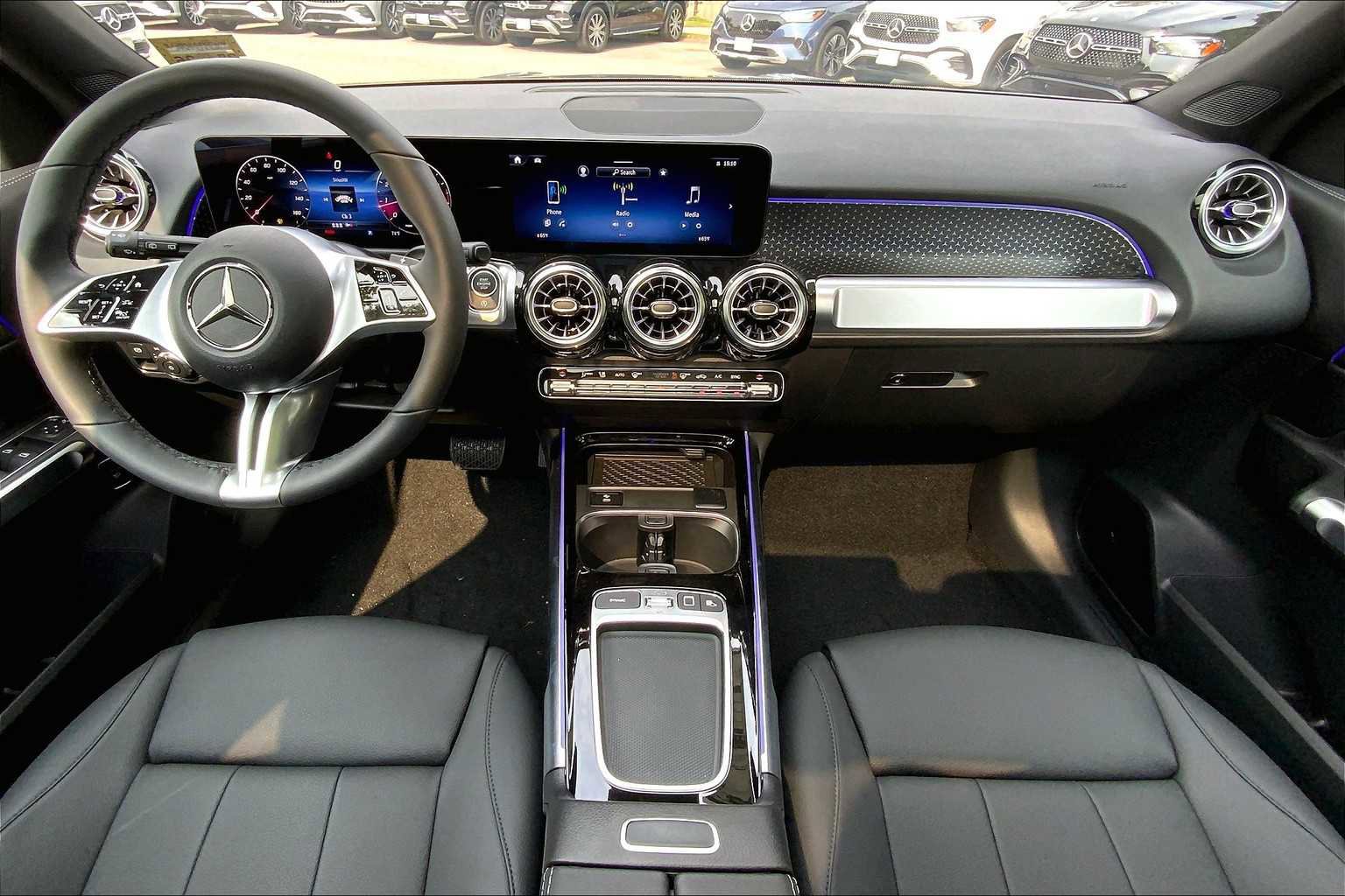 Certified 2026 Mercedes-Benz GLB 250 4MATIC image 5