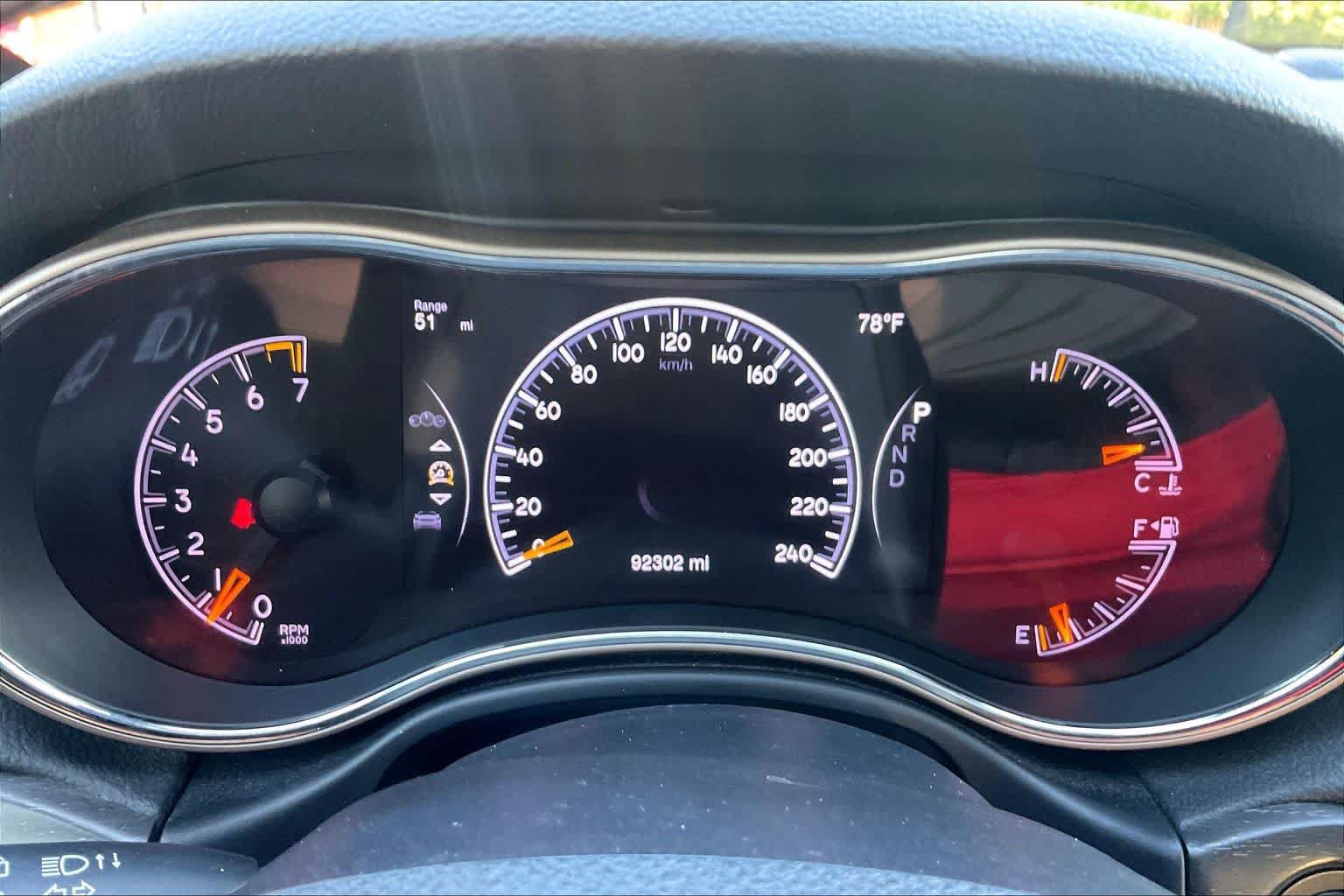 Used 2017 Jeep Grand Cherokee Limited AWD/4WD image 23