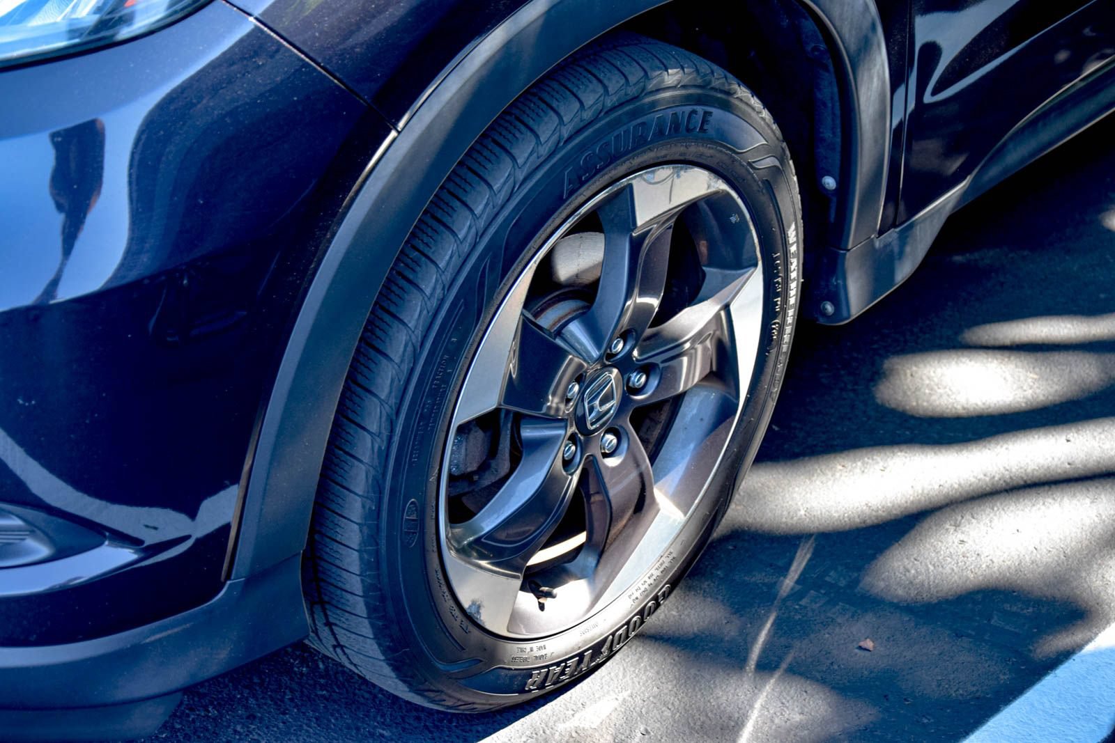 Used 2018 Honda HR-V EX image 23