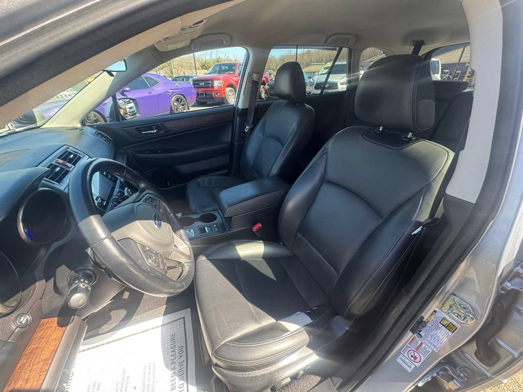 Used 2016 Subaru Outback 2.5i Limited AWD/4WD image 25