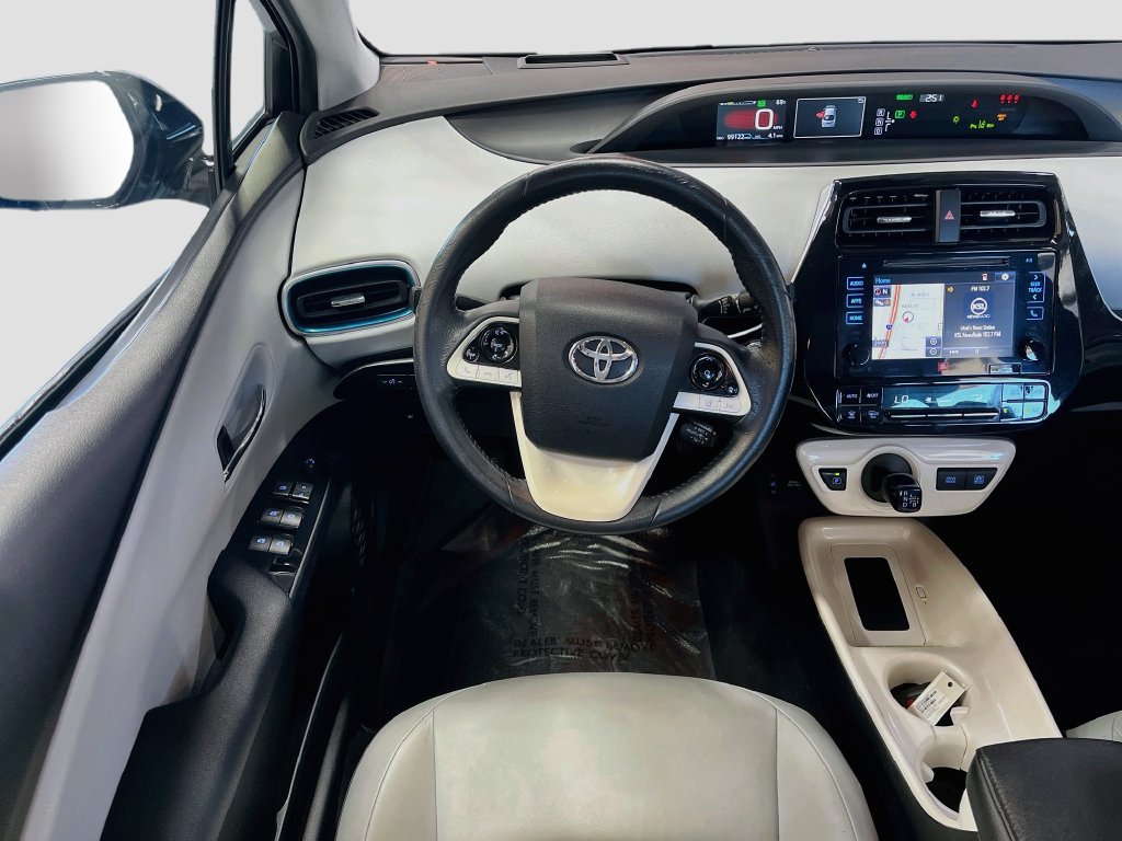 Used 2017 Toyota Prius Four FWD image 23