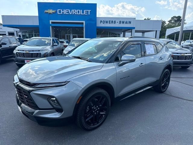 Used 2023 Chevrolet Blazer RS w/ Enhanced Convenience Package FWD image 1
