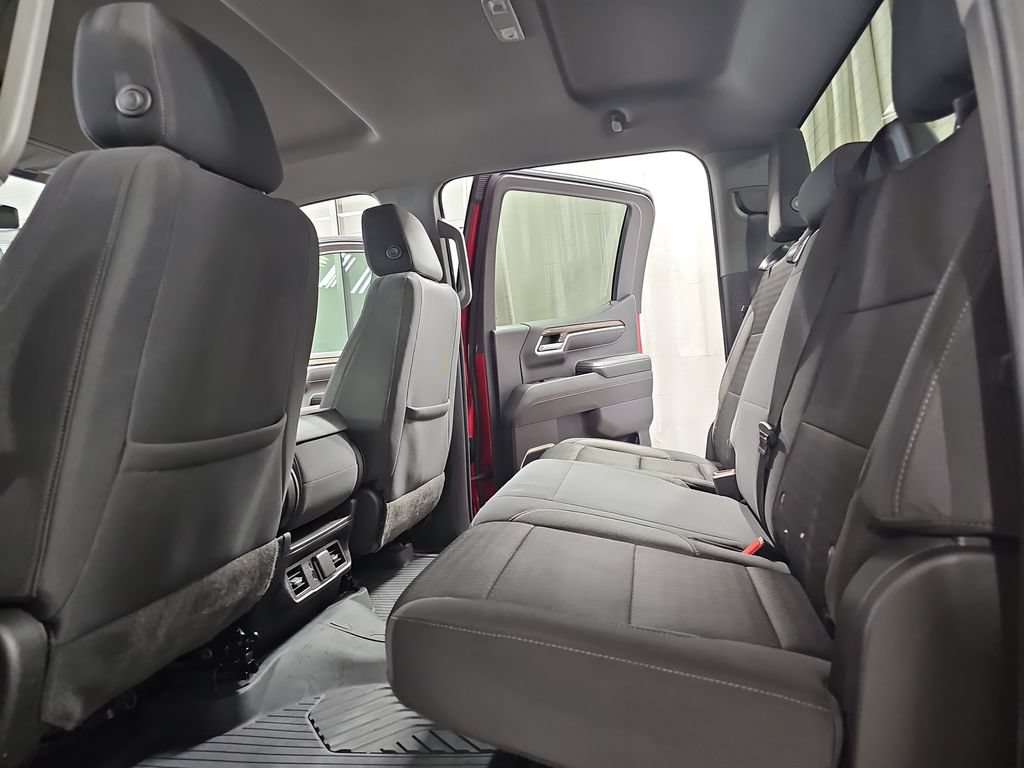 Used 2022 Chevrolet Silverado 1500 RST AWD/4WD image 17