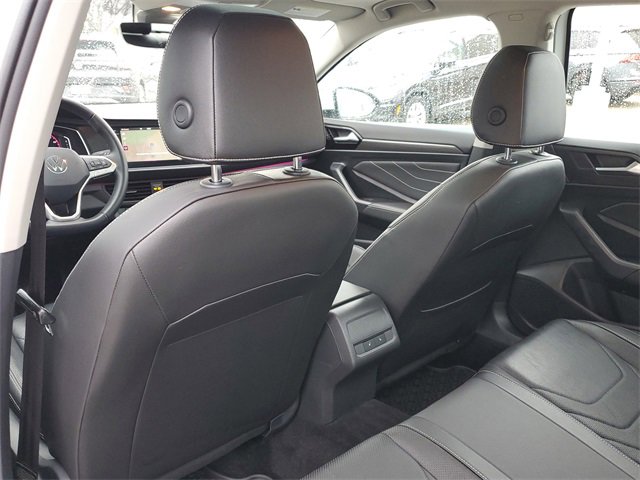 Certified 2022 Volkswagen Jetta SEL image 13