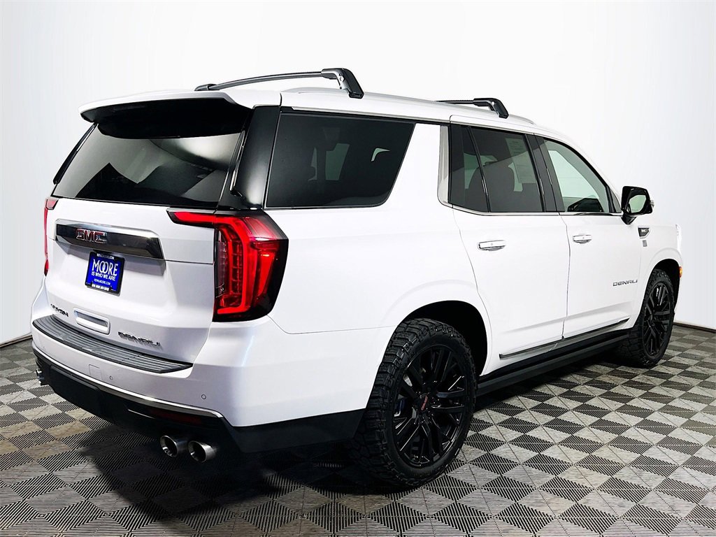 Used 2022 GMC Yukon Denali w/ Advanced Technology Package image 8