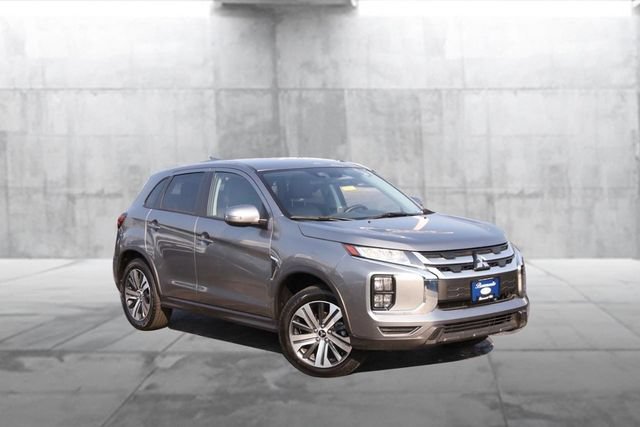 Used 2024 Mitsubishi Outlander Sport SE AWD/4WD image 2
