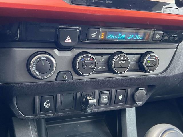 Used 2017 Toyota Tacoma TRD Off-Road AWD/4WD image 24