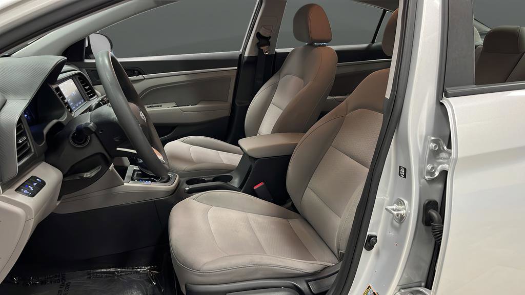 Used 2020 Hyundai Elantra SEL FWD image 9