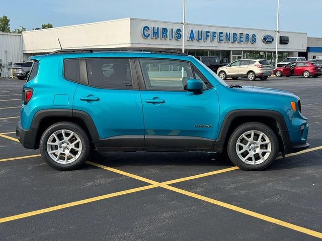 Used 2019 Jeep Renegade Latitude FWD image 1