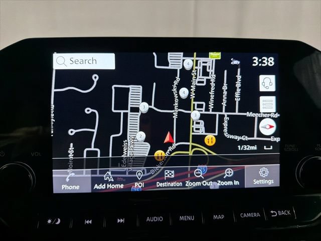 Used 2025 Nissan Pathfinder SL AWD/4WD image 28