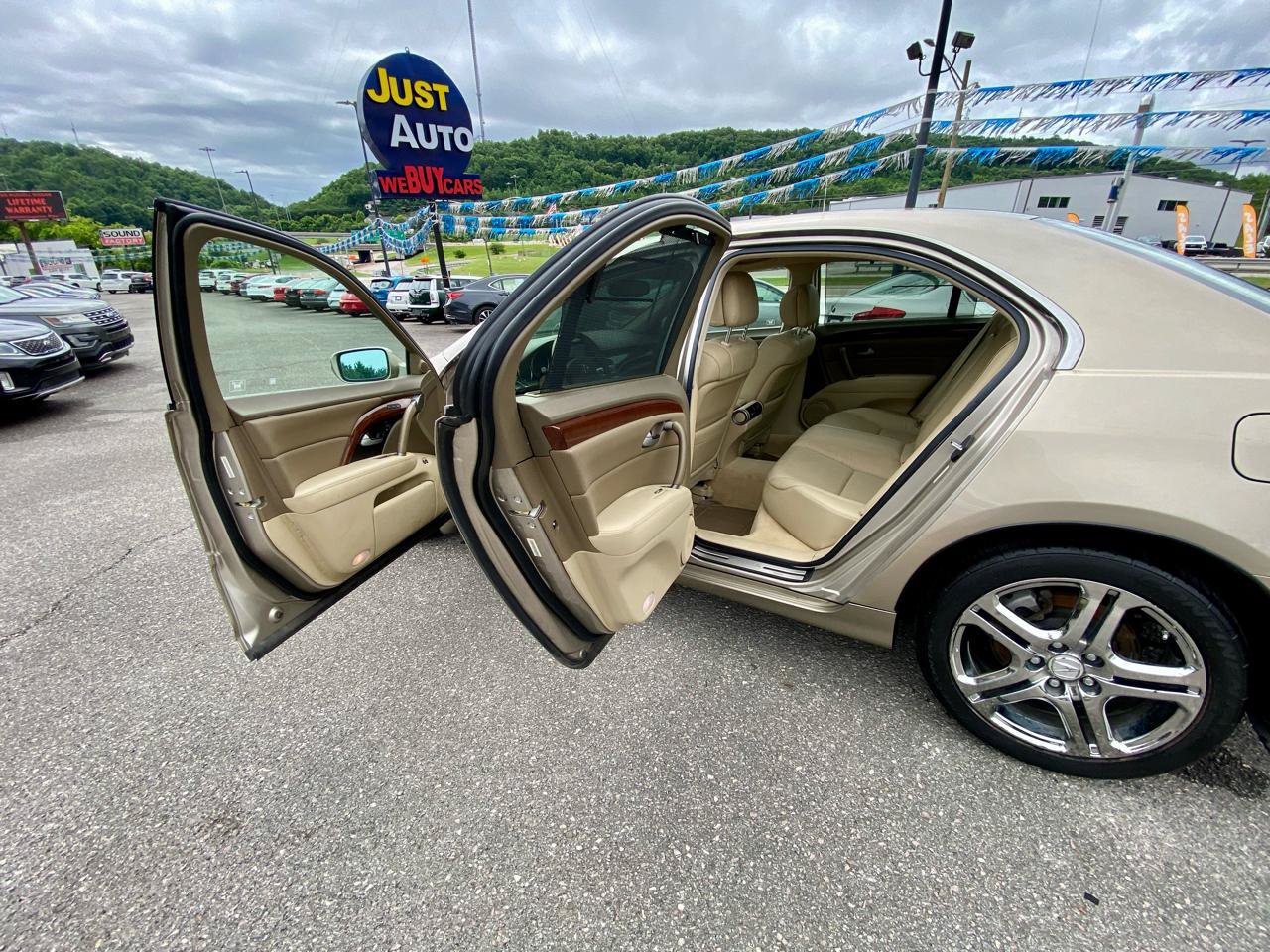 Used 2008 Acura RL AWD/4WD image 14