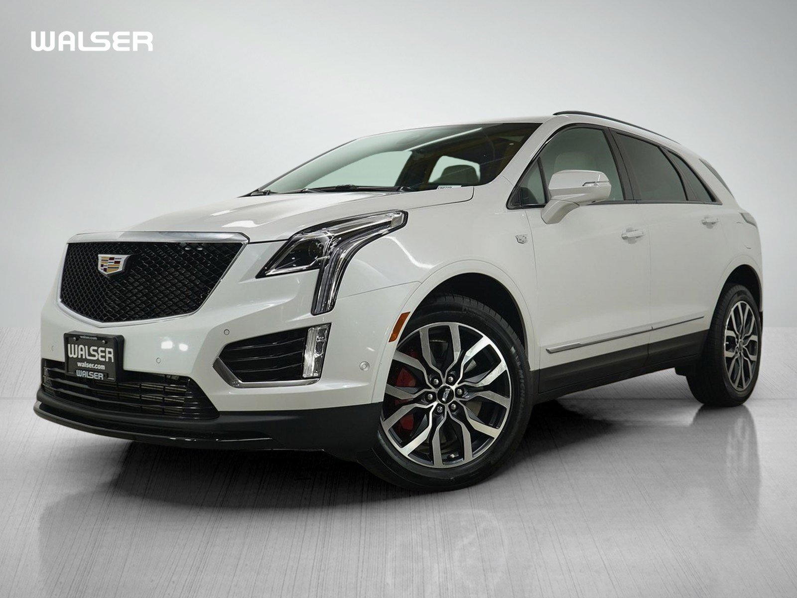 Used 2022 Cadillac XT5 Sportv w/ Technology Package AWD/4WD image 1