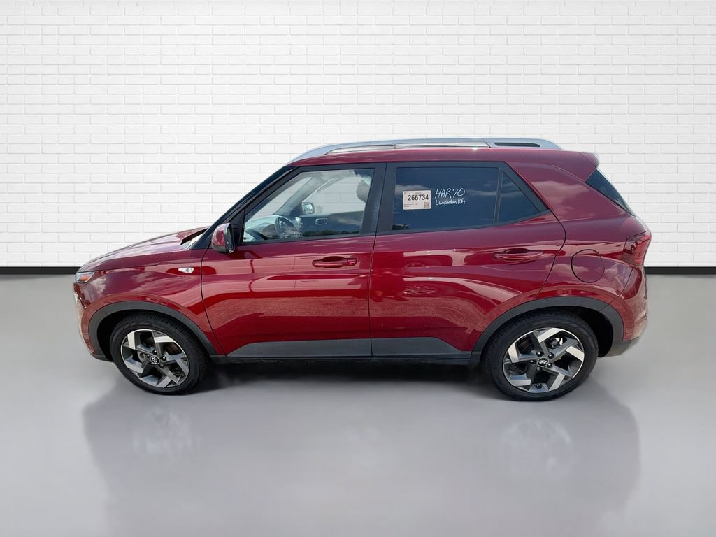 Used 2024 Hyundai Venue SEL FWD image 6