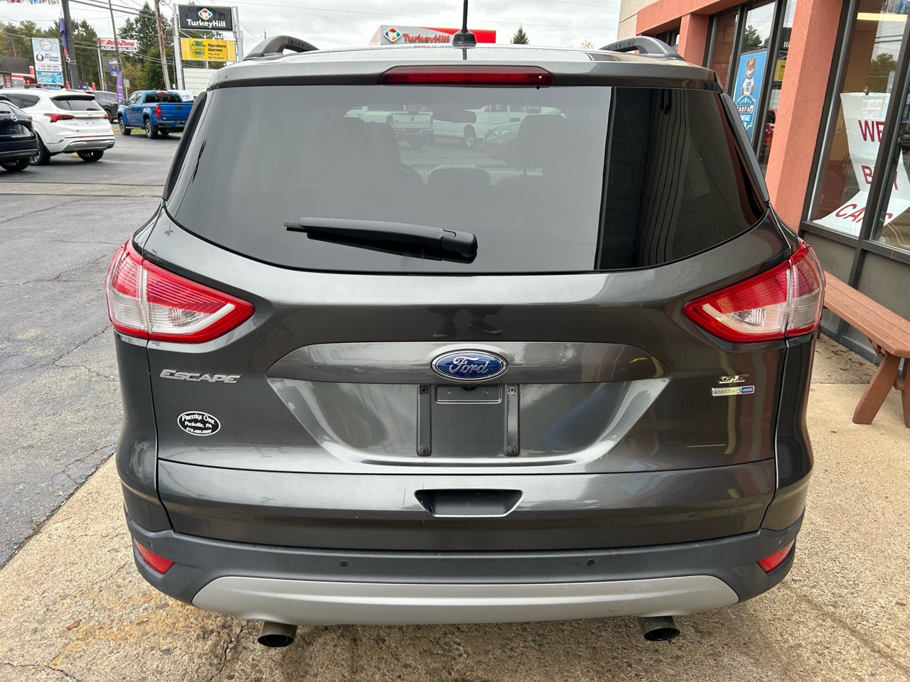 Used 2015 Ford Escape SE w/ Equipment Group 201A image 5