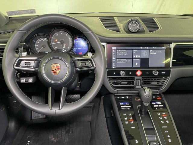 New 2026 Porsche Macan image 27
