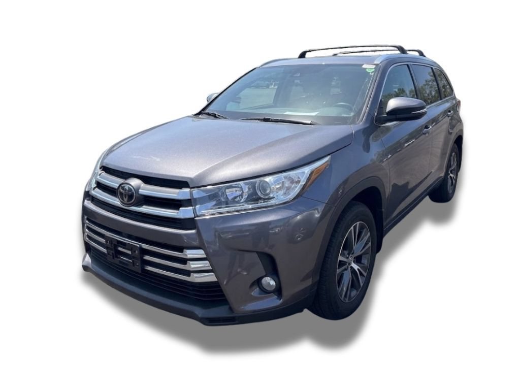 Used 2017 Toyota Highlander Limited Platinum AWD/4WD image 1