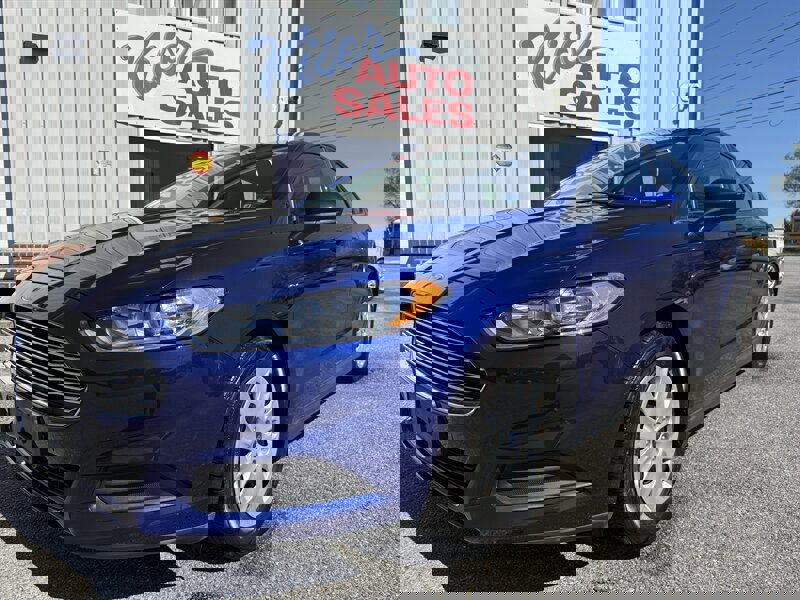 Used 2014 Ford Fusion S image 1