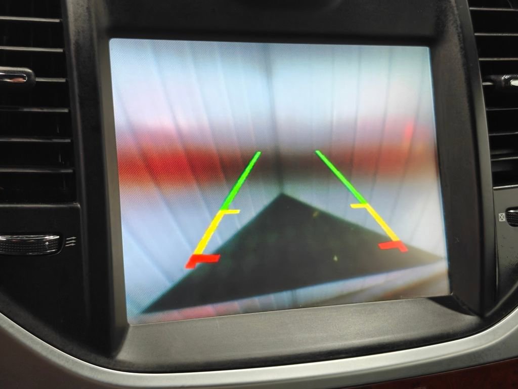 Used 2013 Chrysler 300 w/ Driver Convenience Group image 7