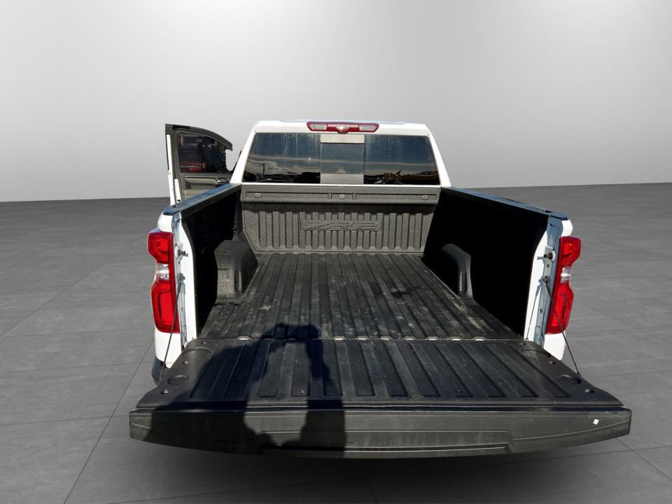 Used 2023 Chevrolet Silverado 1500 ZR2 w/ Technology Package image 32