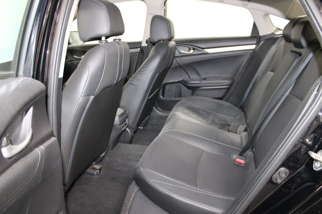 Used 2016 Honda Civic Touring image 21