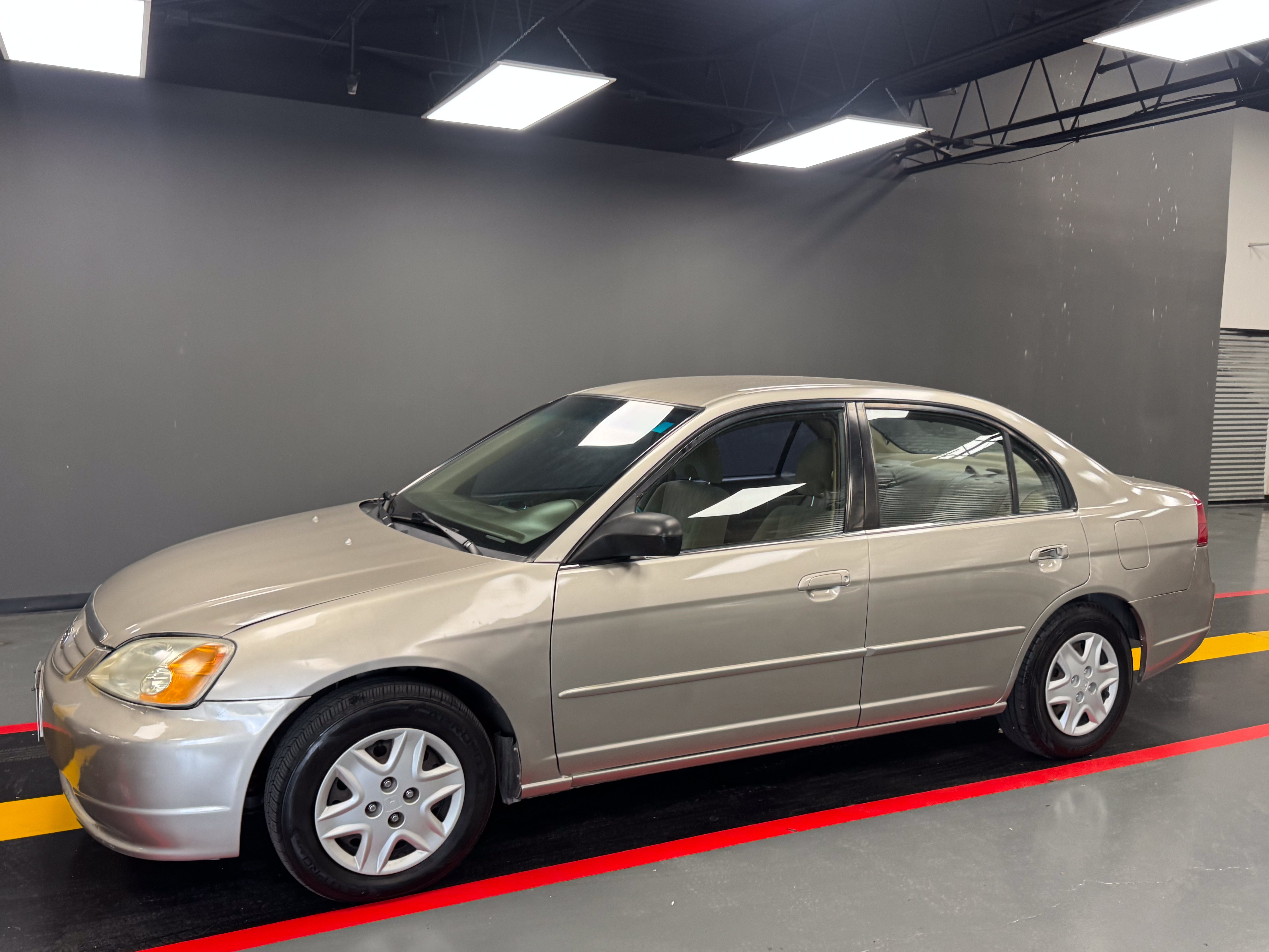 Used 2003 Honda Civic LX image 2
