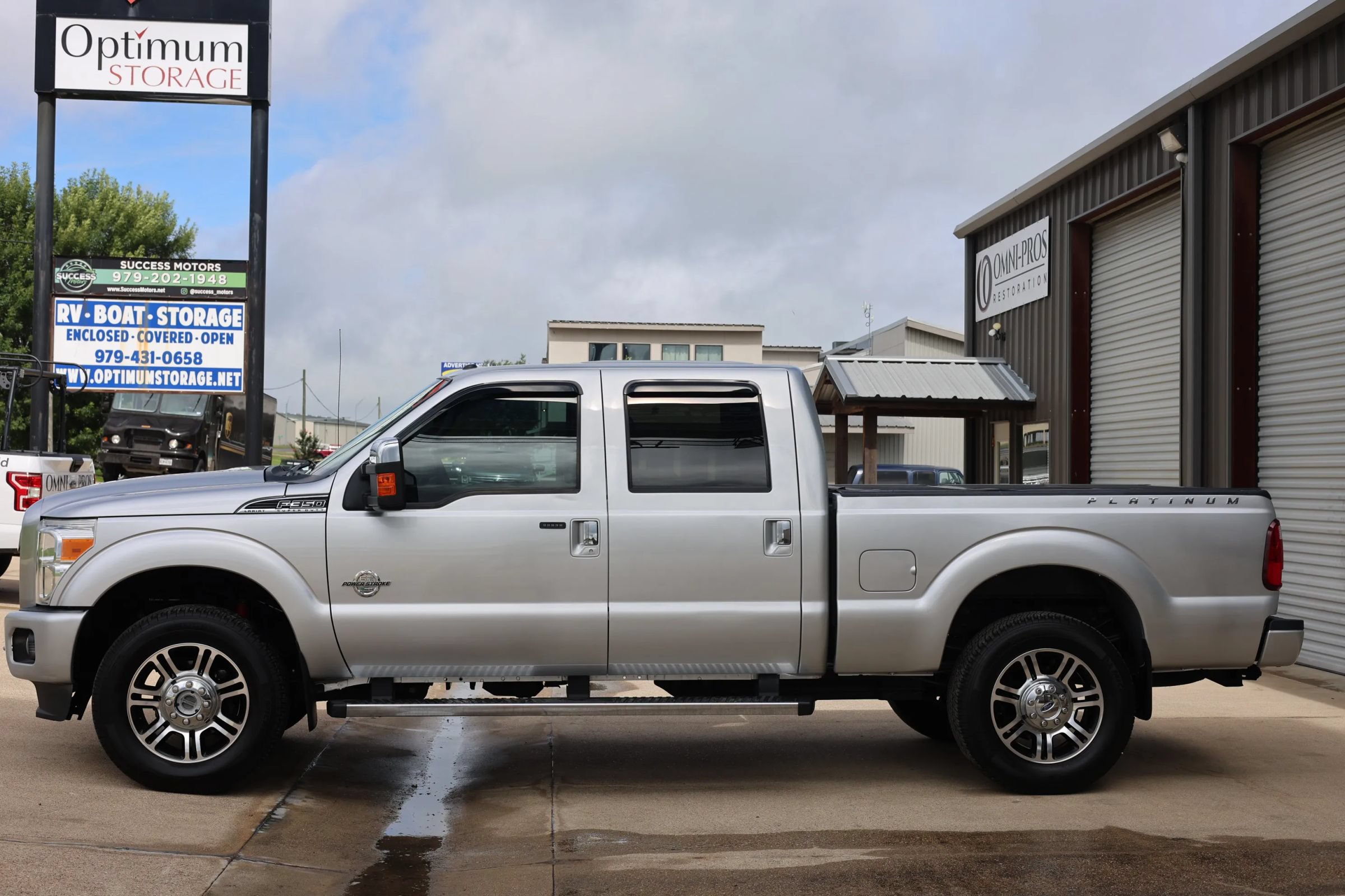 Used 2016 Ford F350 Platinum AWD/4WD image 7