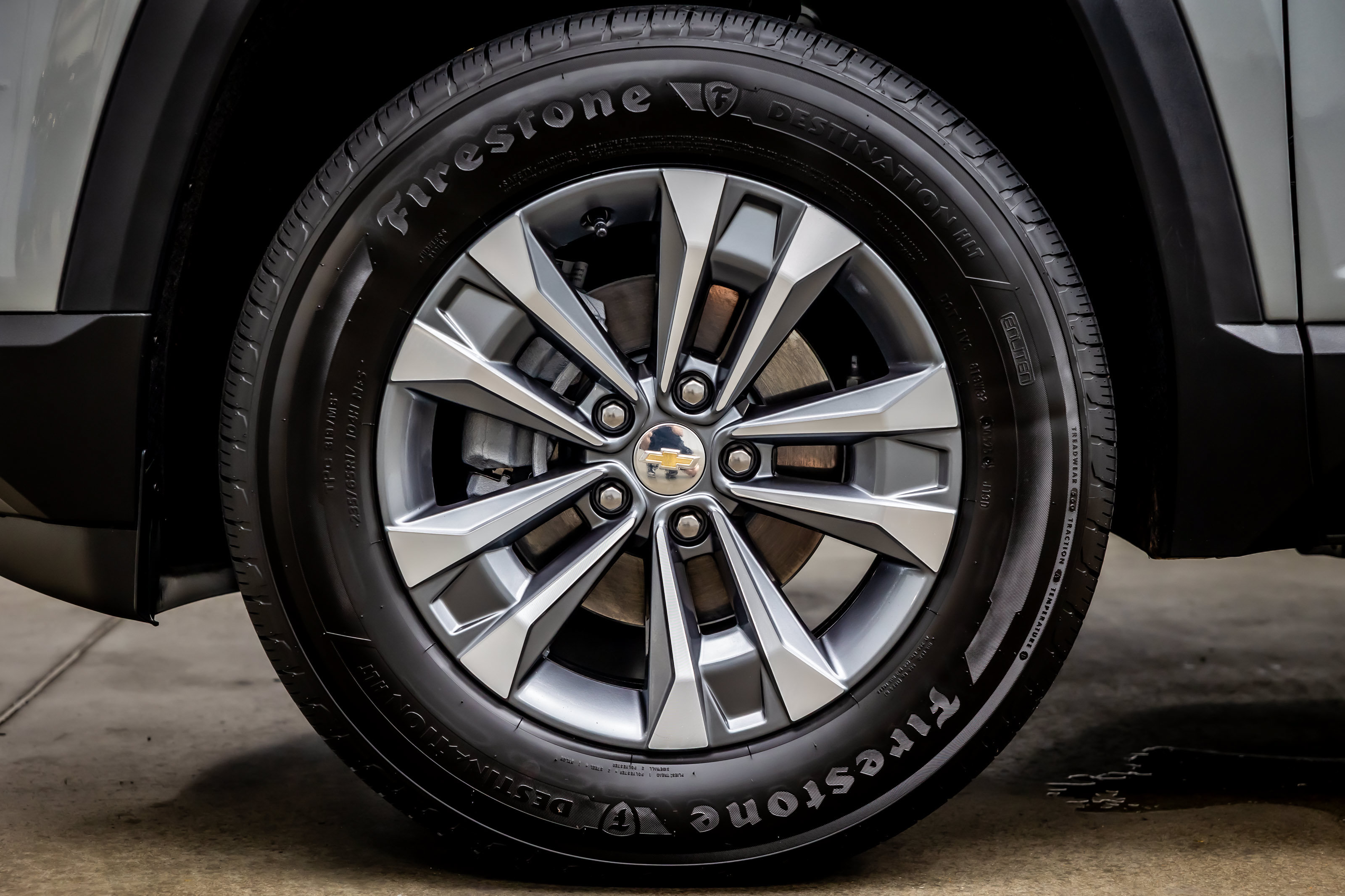 Used 2025 Chevrolet Equinox LT FWD image 32
