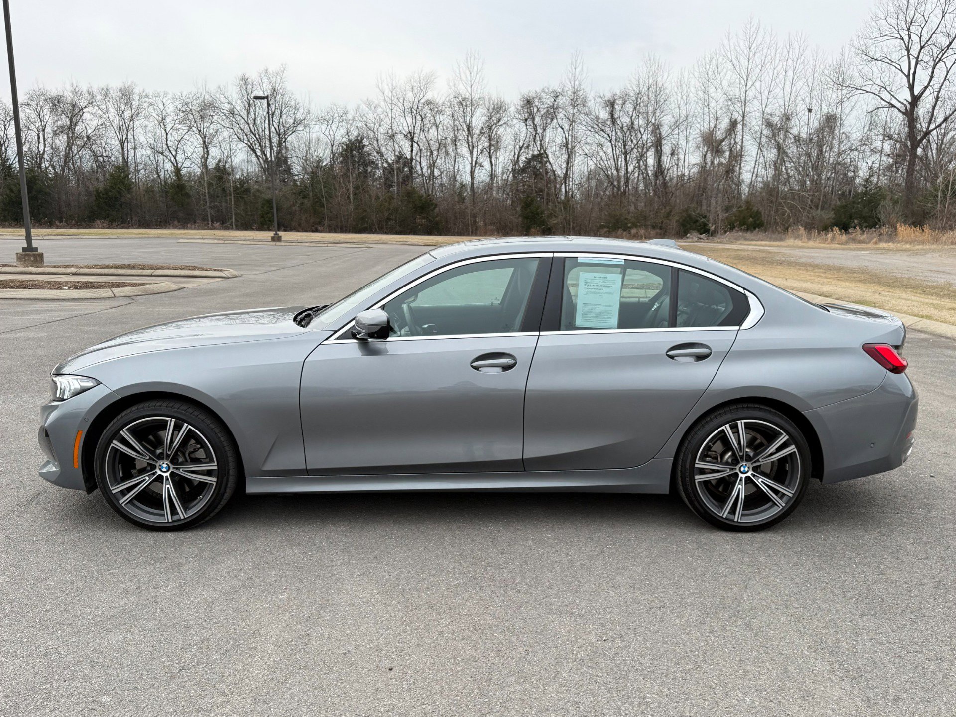 Used 2024 BMW 330i xDrive Sedan w/ Premium Package image 6