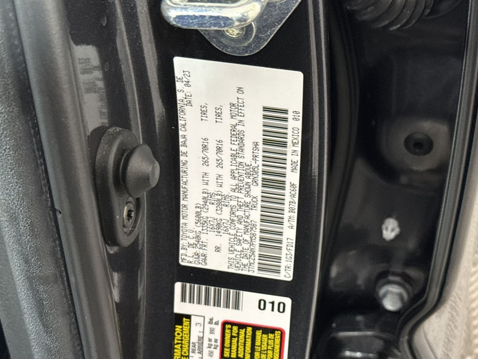 Used 2023 Toyota Tacoma TRD Off-Road AWD/4WD image 29