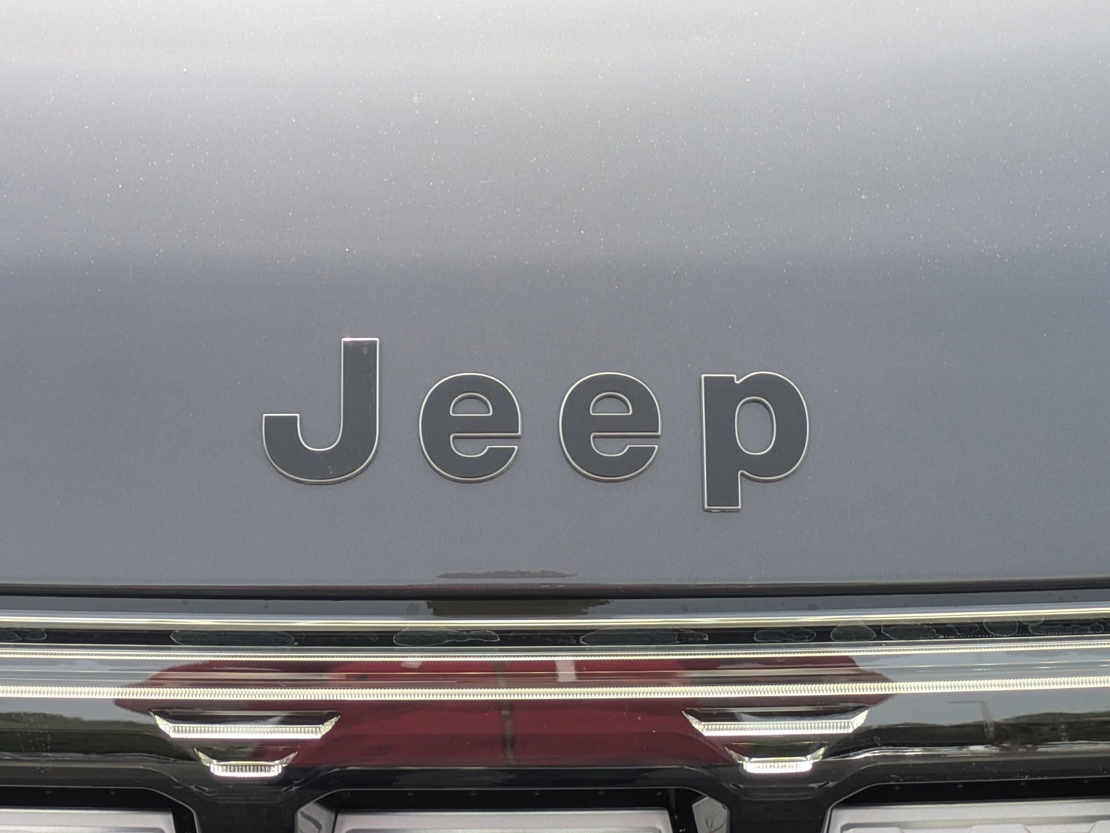 New 2026 Jeep Grand Wagoneer L 4WD image 32