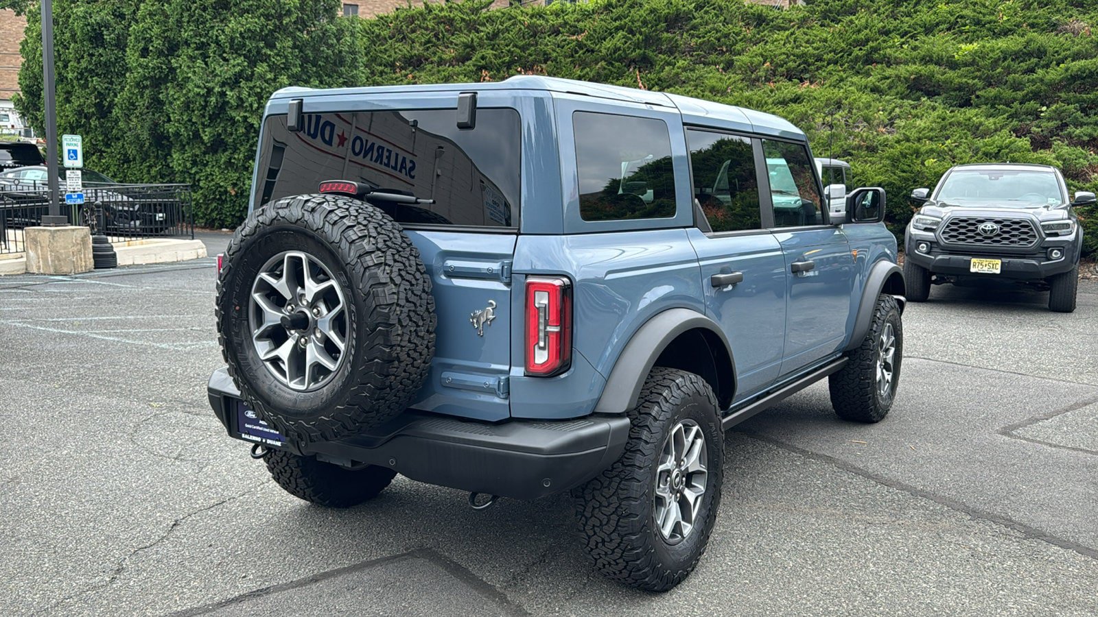 Certified 2025 Ford Bronco Badlands AWD/4WD image 7