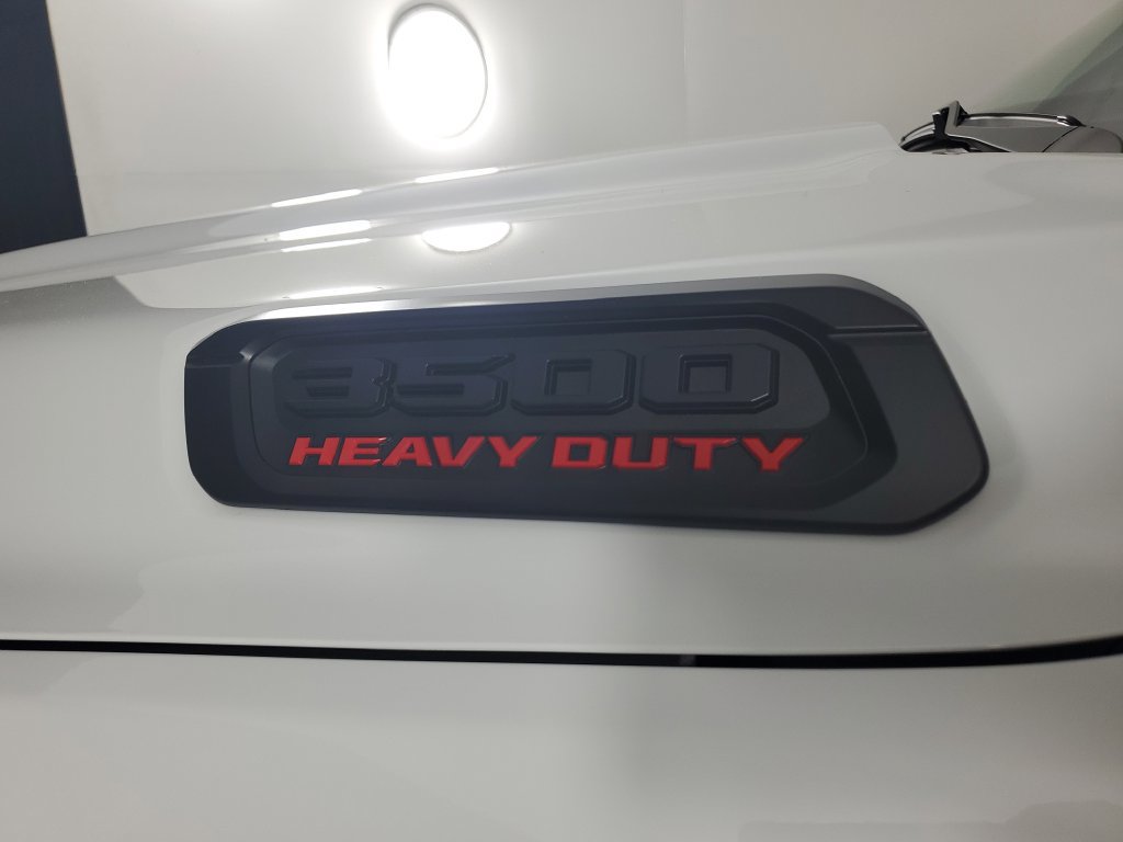 New 2026 RAM 3500 Tradesman RWD image 31