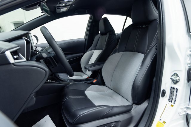 Used 2025 Toyota Corolla XSE image 22