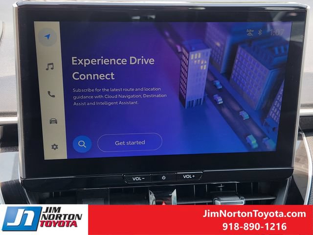 Used 2025 Toyota Corolla XSE FWD image 17