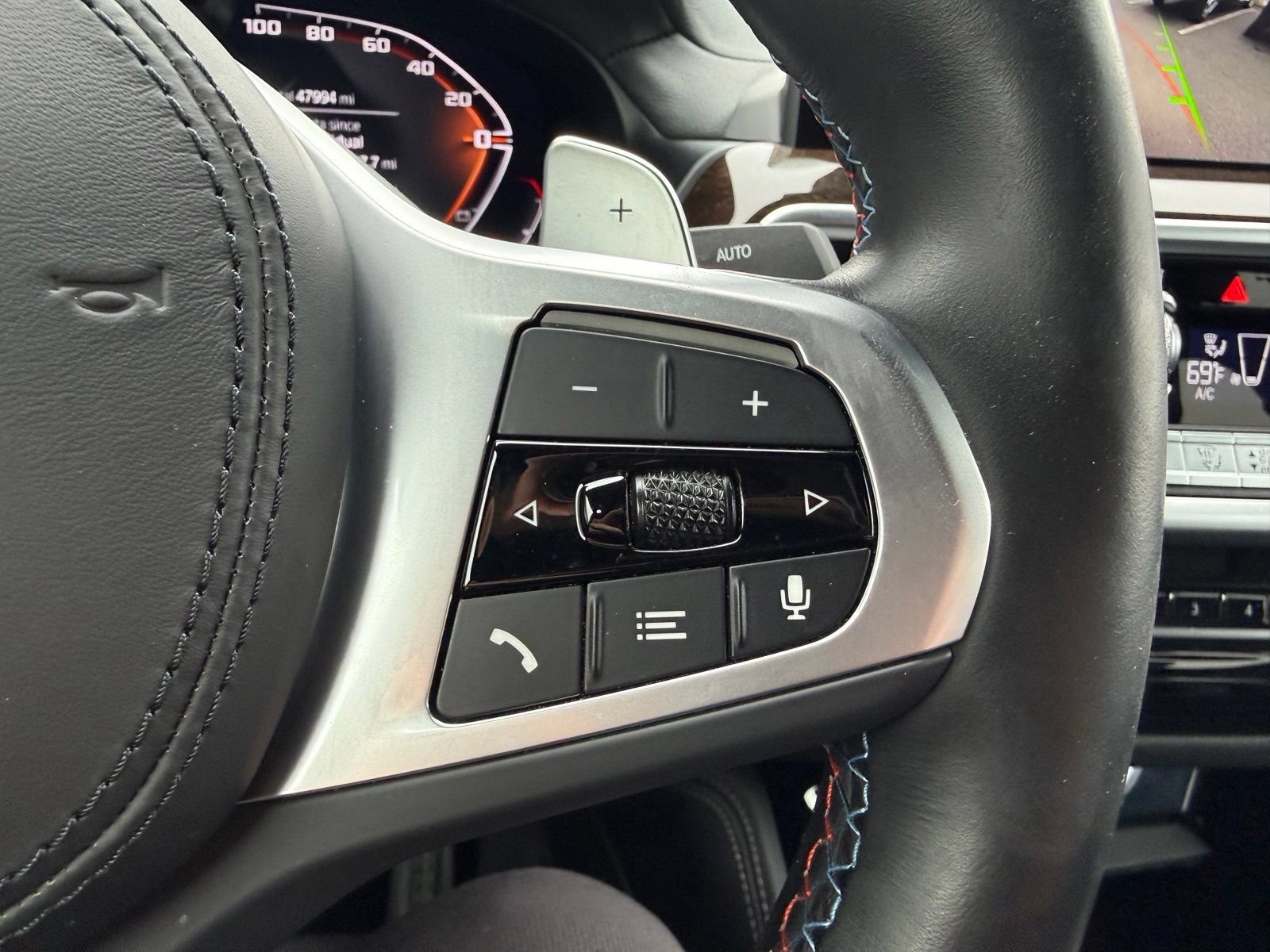 Used 2022 BMW X4 M40i AWD/4WD image 25