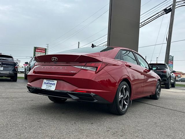 Used 2023 Hyundai Elantra Limited w/ Cargo Package image 7