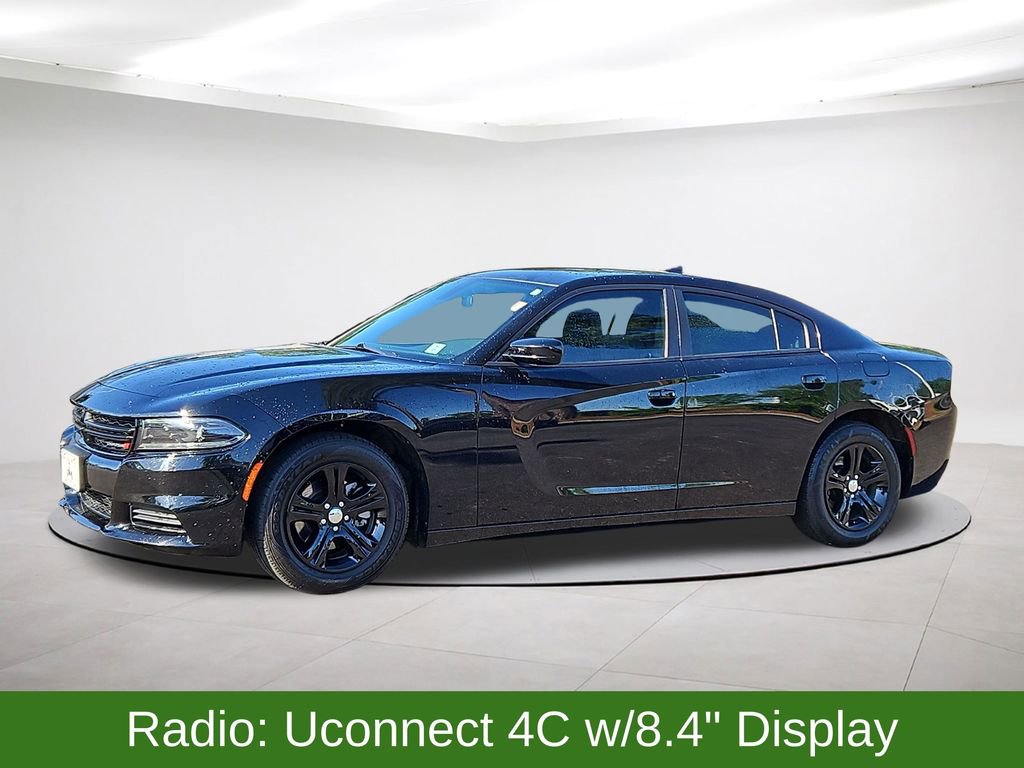 Used 2023 Dodge Charger SXT RWD image 3