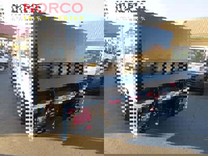 Used 2006 Ford F550 2WD Crew Cab Super Duty image 15