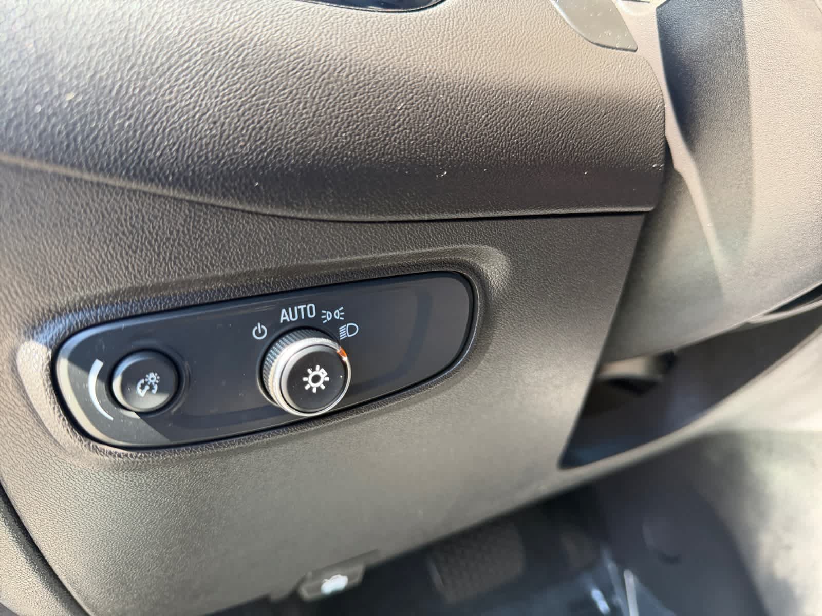 Used 2024 Chevrolet Equinox RS AWD/4WD image 13