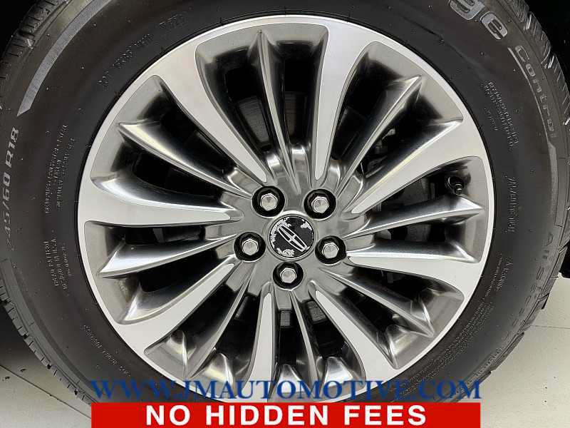 Used 2020 Lincoln Nautilus Premier w/ Equipment Group 101A AWD/4WD image 9